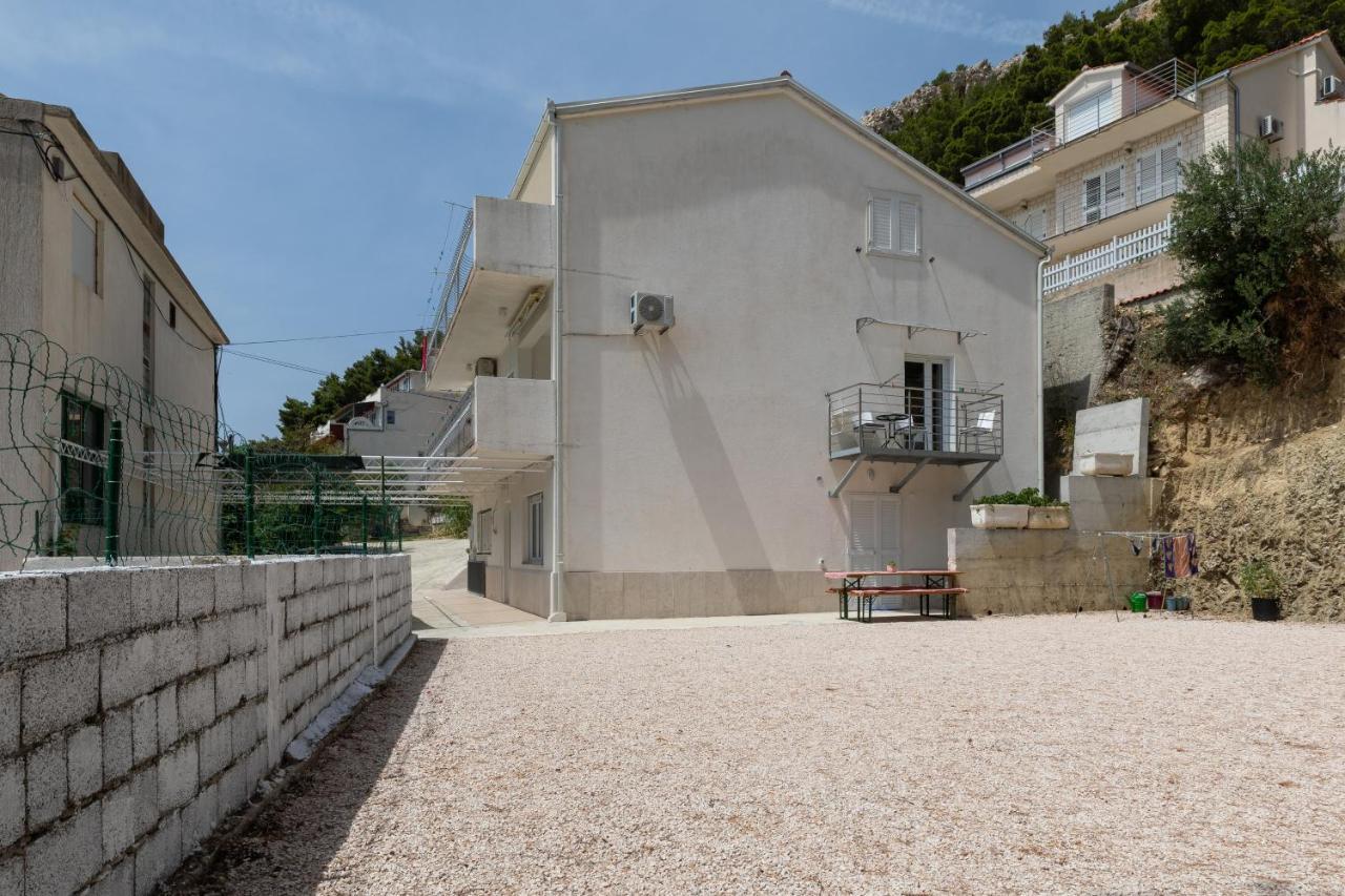 Apartments By The Sea Duce, Omis - 2992 Dugi Rat Eksteriør bilde