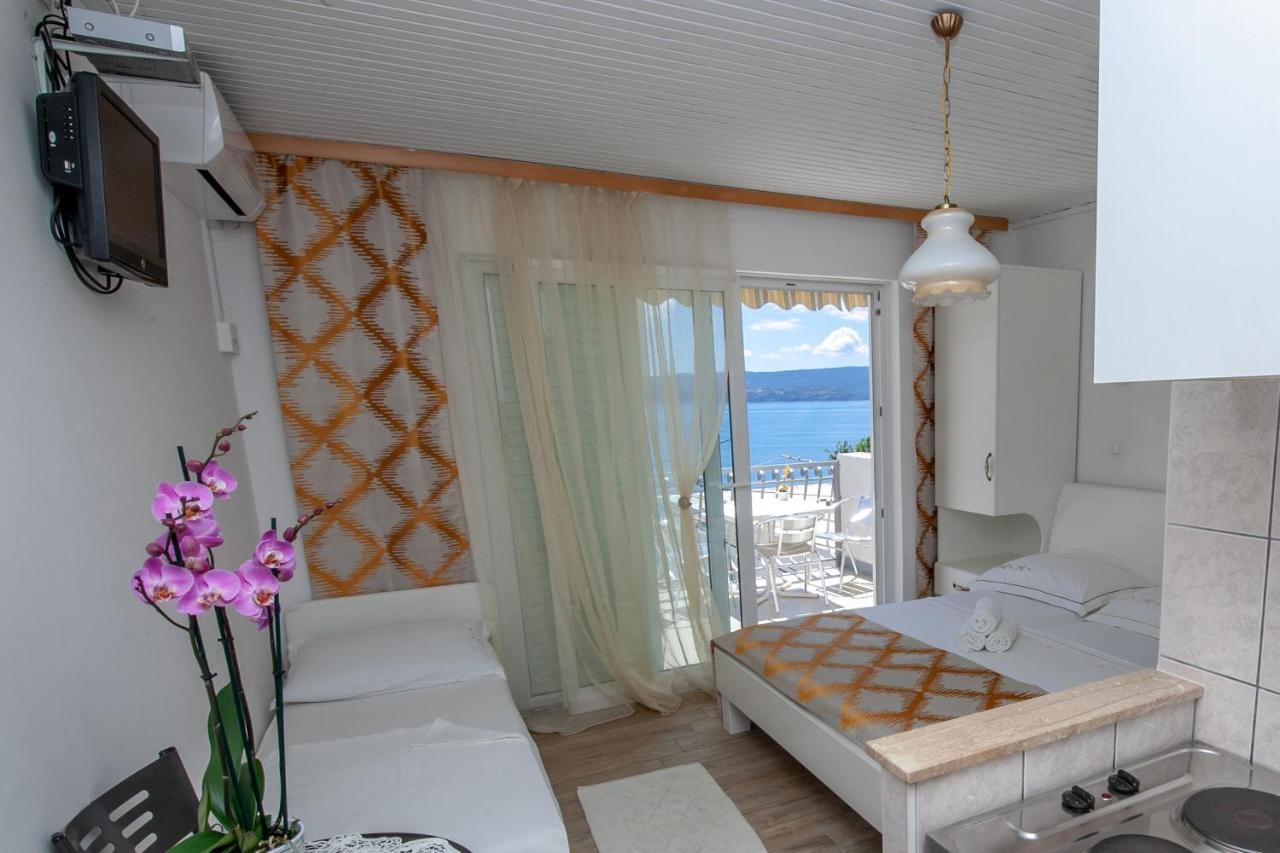 Apartments By The Sea Duce, Omis - 2992 Dugi Rat Eksteriør bilde