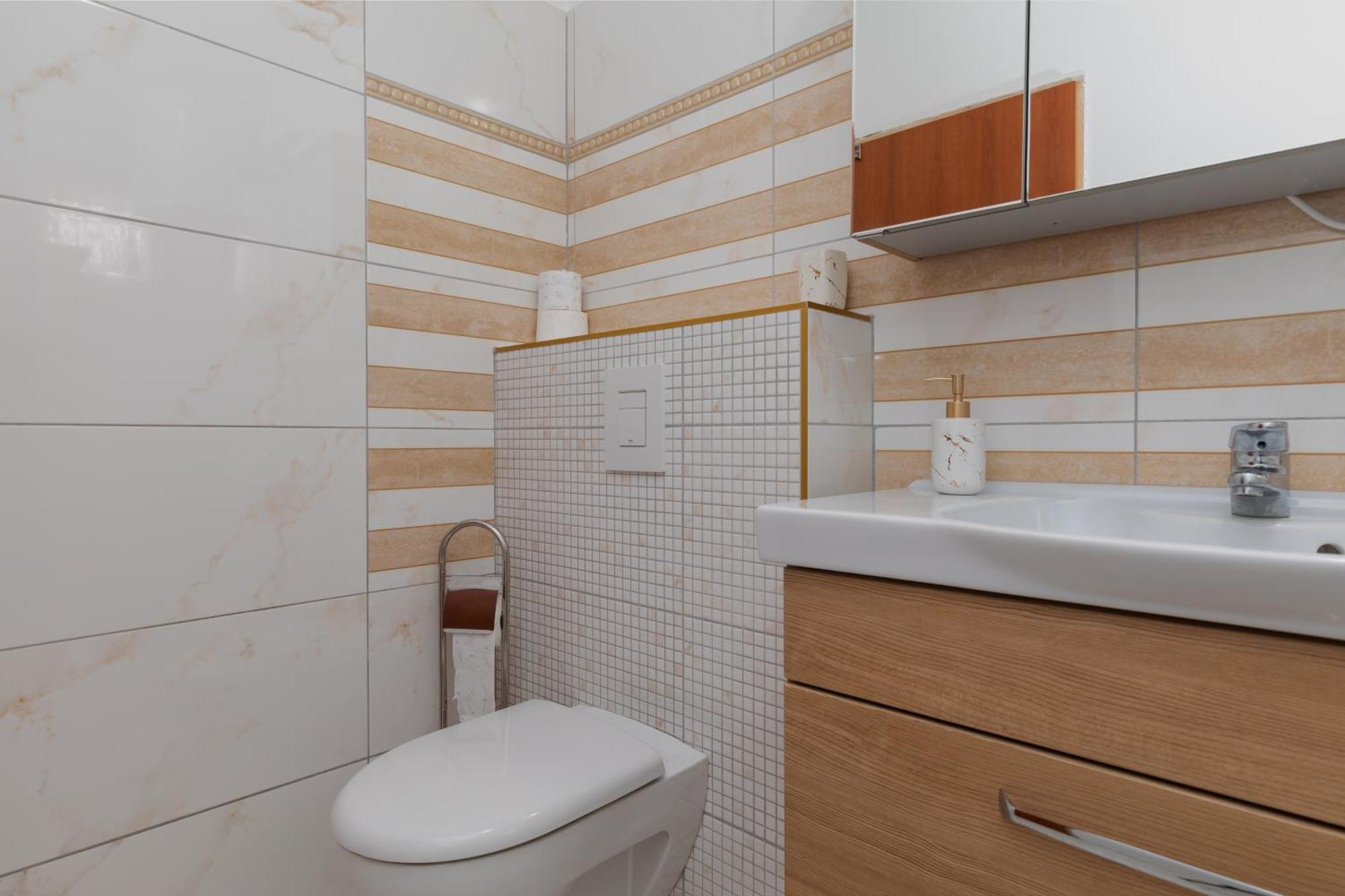 Apartments By The Sea Duce, Omis - 2992 Dugi Rat Rom bilde
